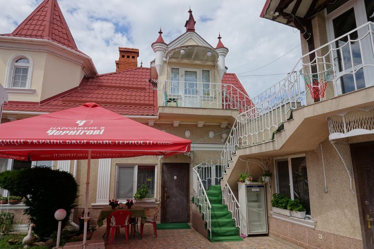 White House Apartments Odessa Exterior foto
