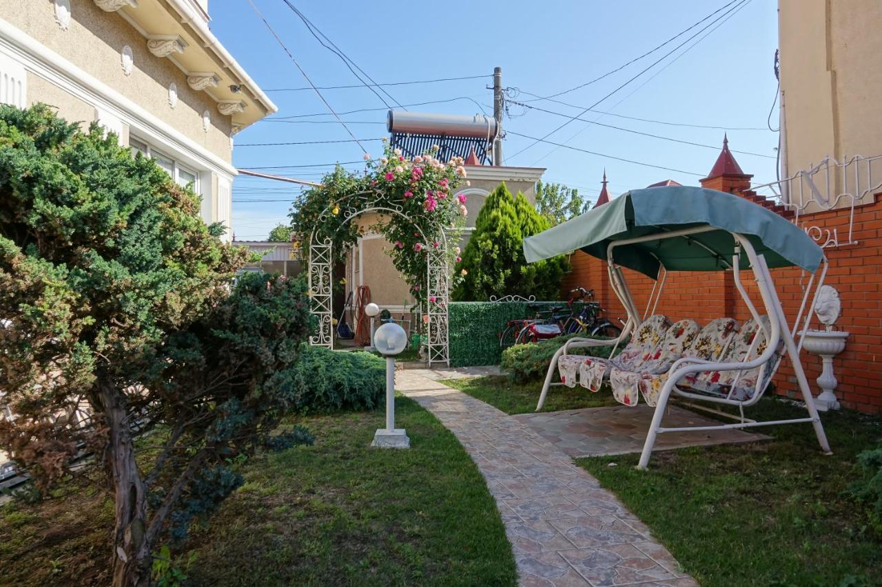 White House Apartments Odessa Exterior foto