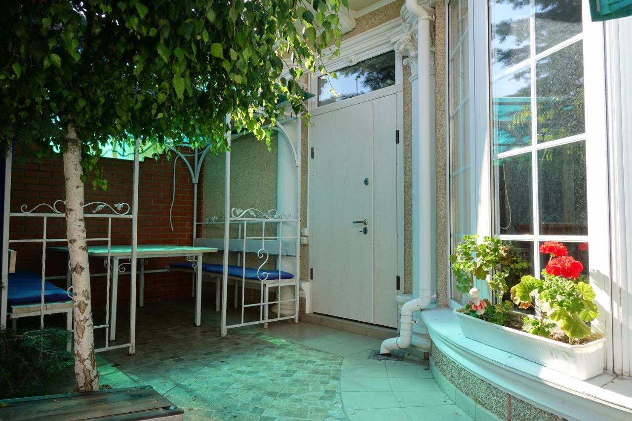White House Apartments Odessa Exterior foto