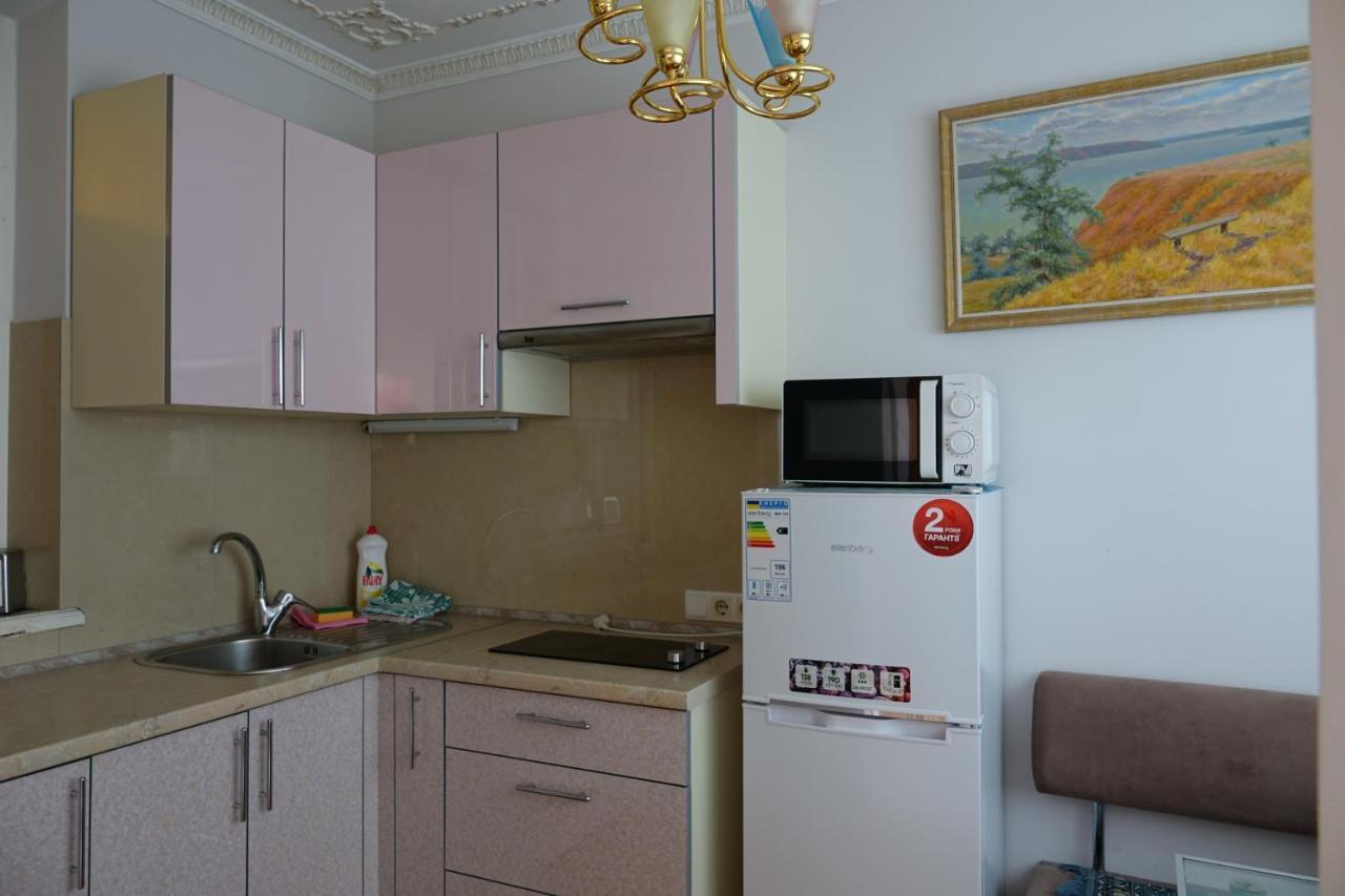 White House Apartments Odessa Exterior foto